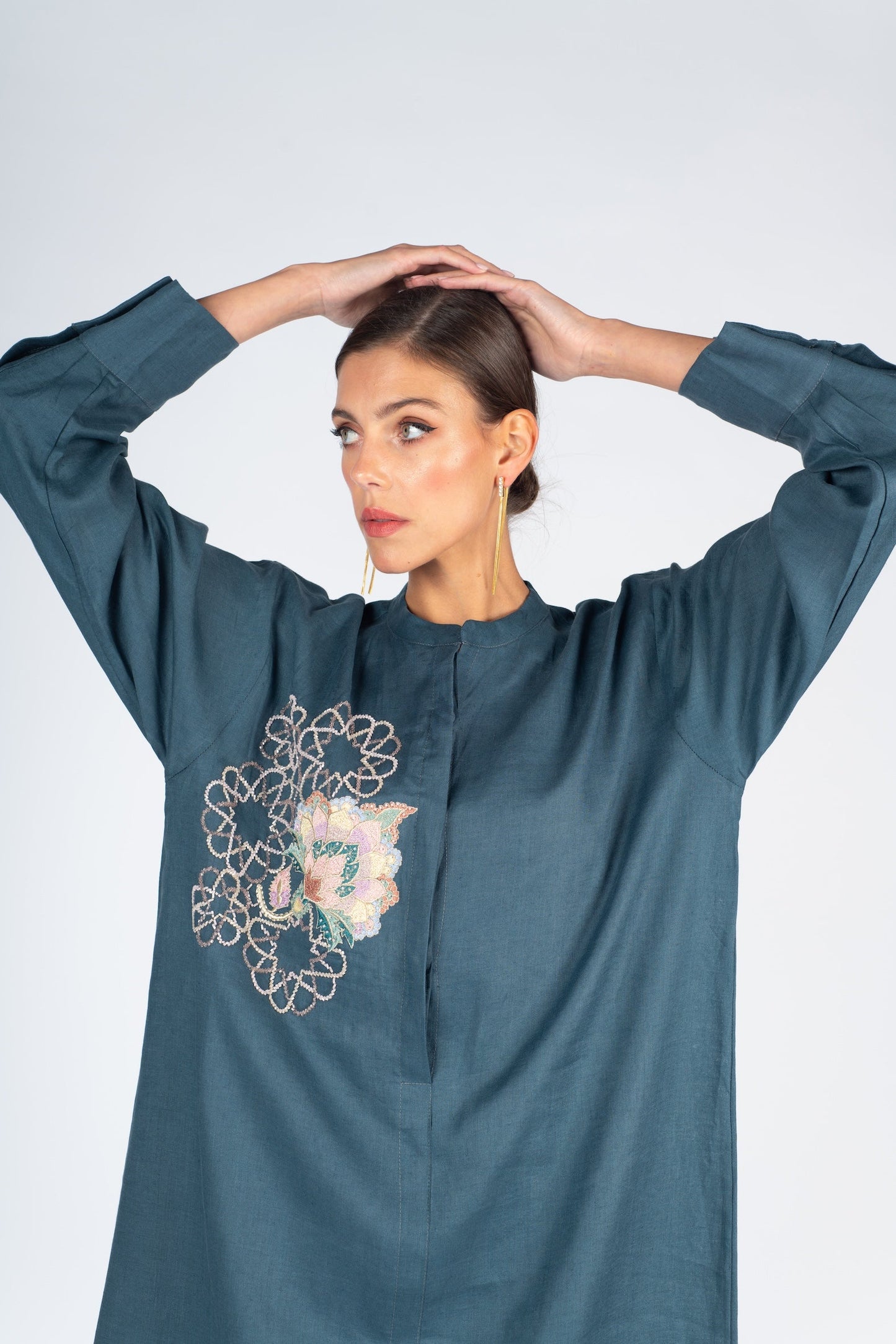 MAO FLORAL