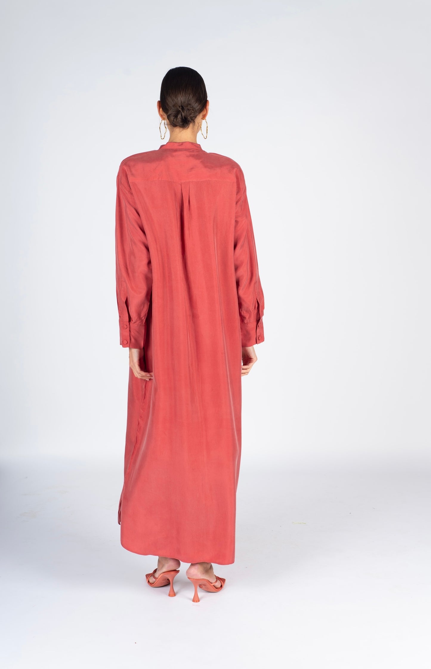 ماو ارابيسك حرير