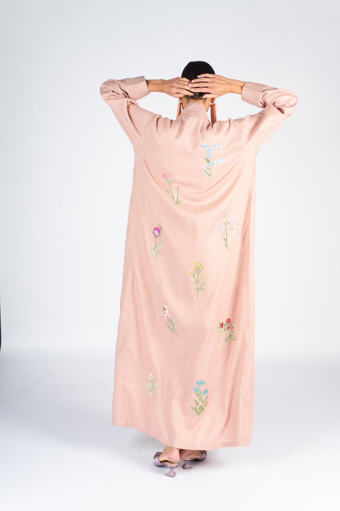 DSC7738_cc34de2d-e59b-46d5-8fbb-b3e797b3e619 - Thaa