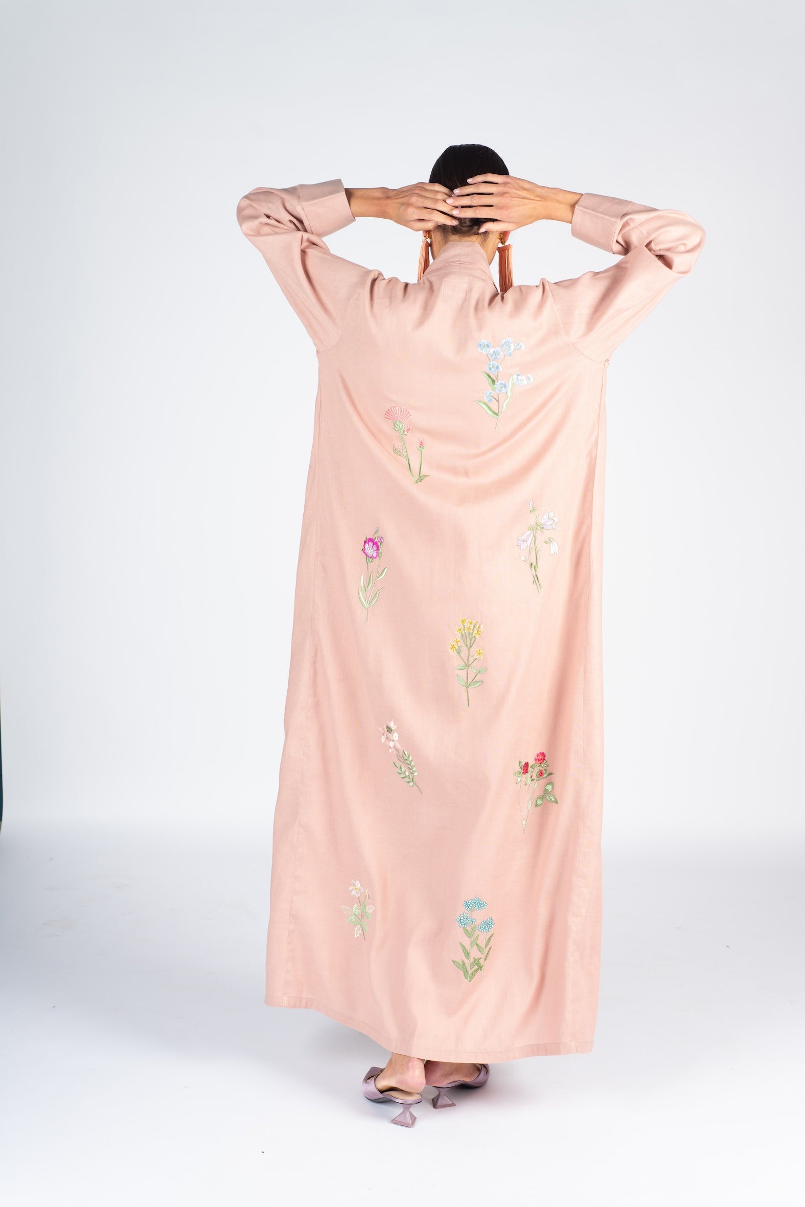 DSC7738_cc34de2d-e59b-46d5-8fbb-b3e797b3e619 - Thaa