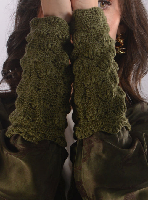 Load image 1 in gallery view