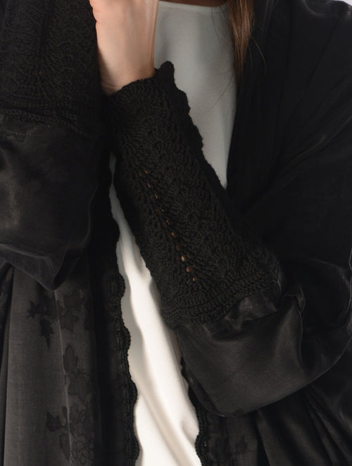 Load image 1 in gallery view