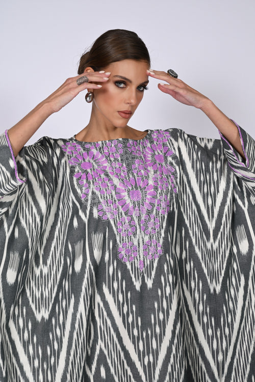 Load image 1 in gallery view