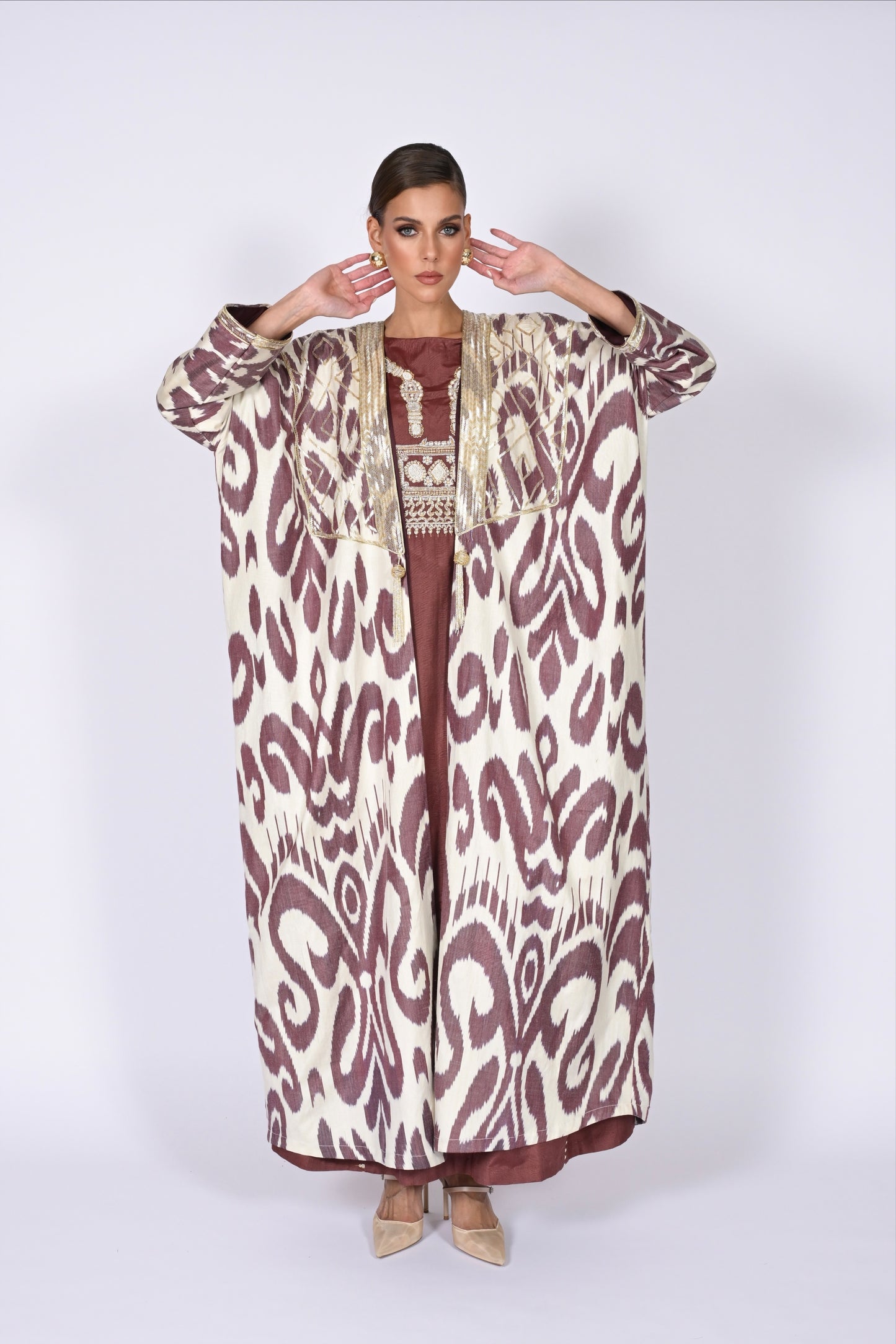 BISTH IKAT ABAYA