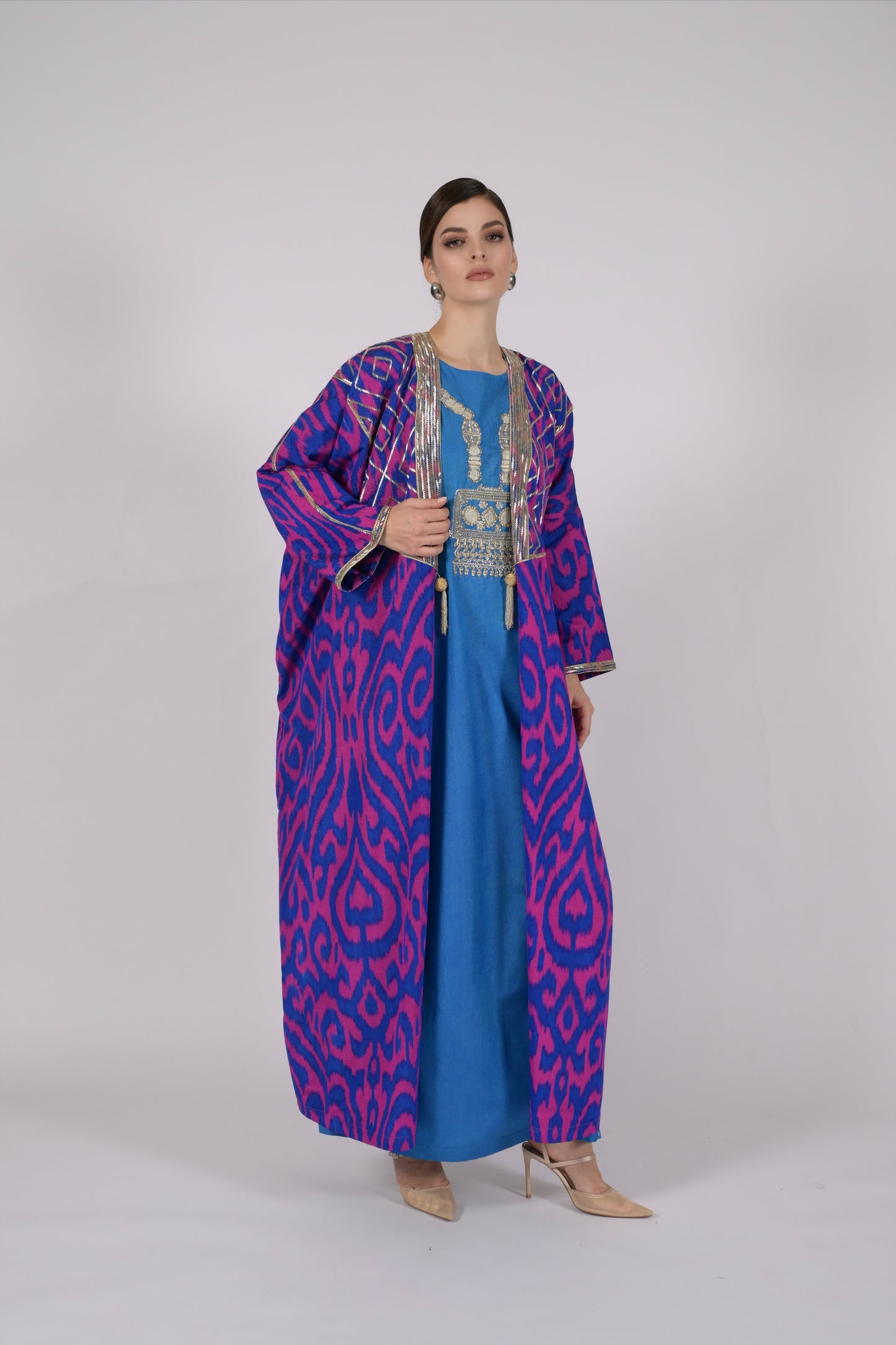 BISTH IKAT ABAYA
