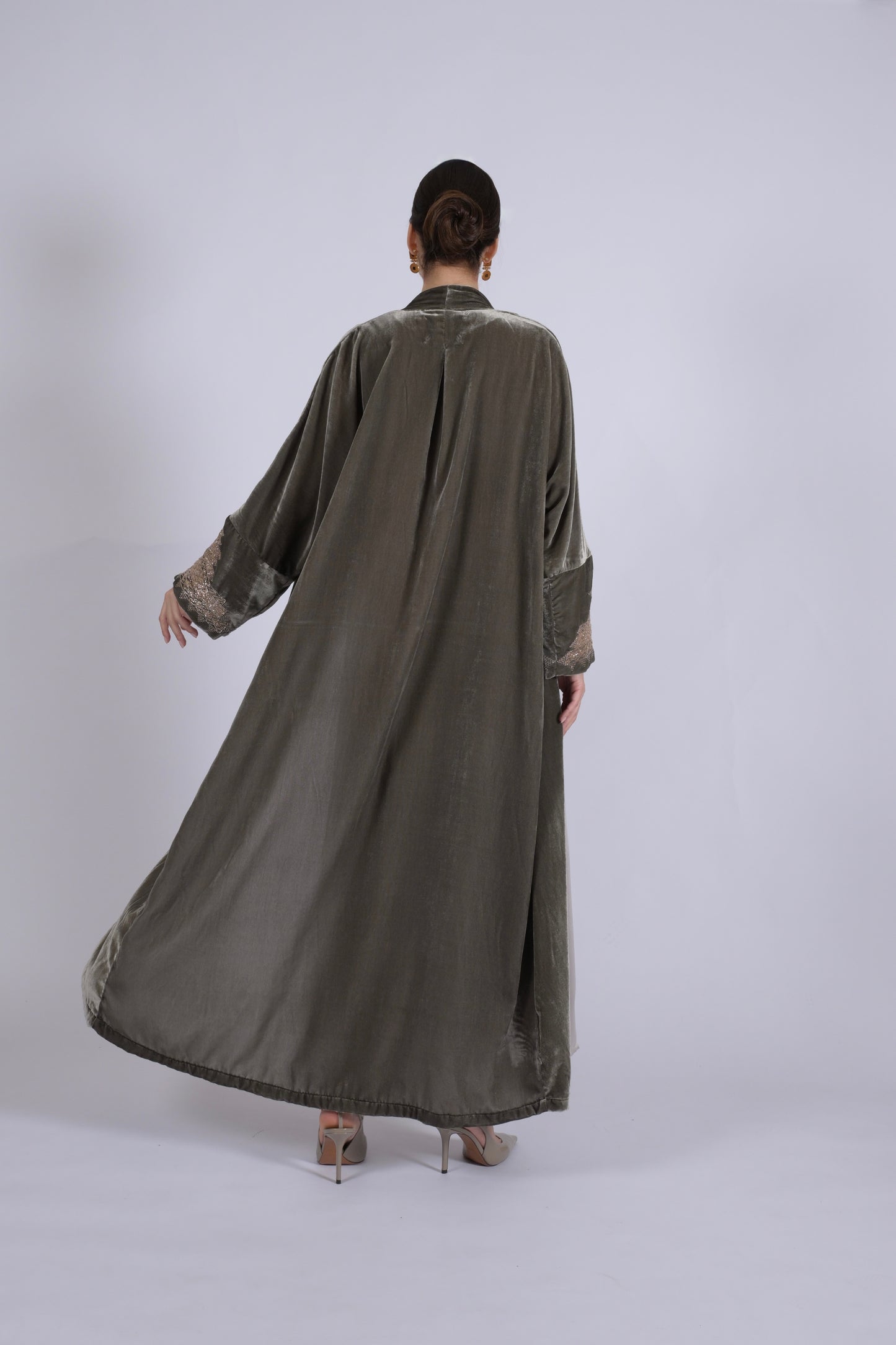 SHUMOUKH ABAYA