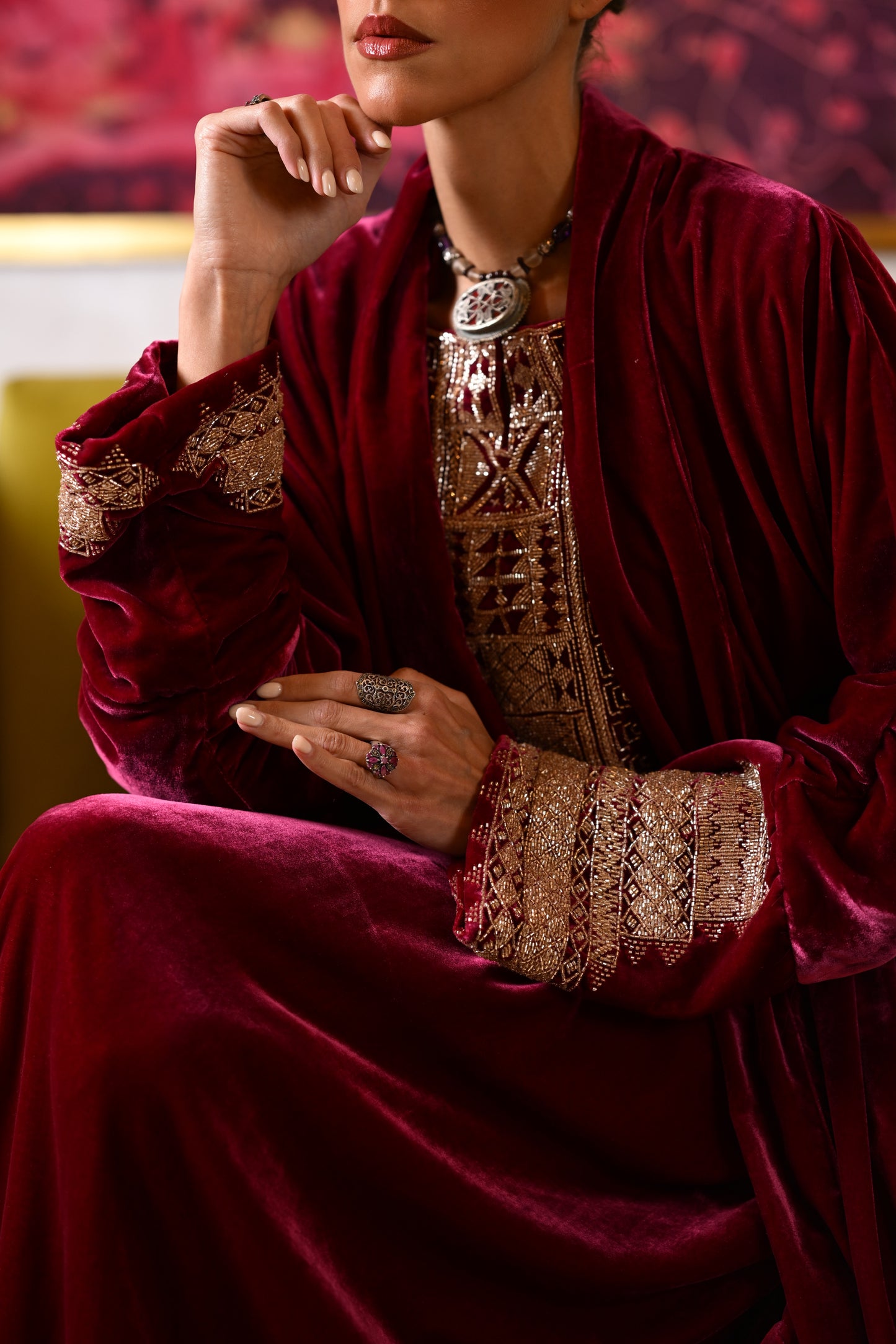 SHUMOUKH ABAYA