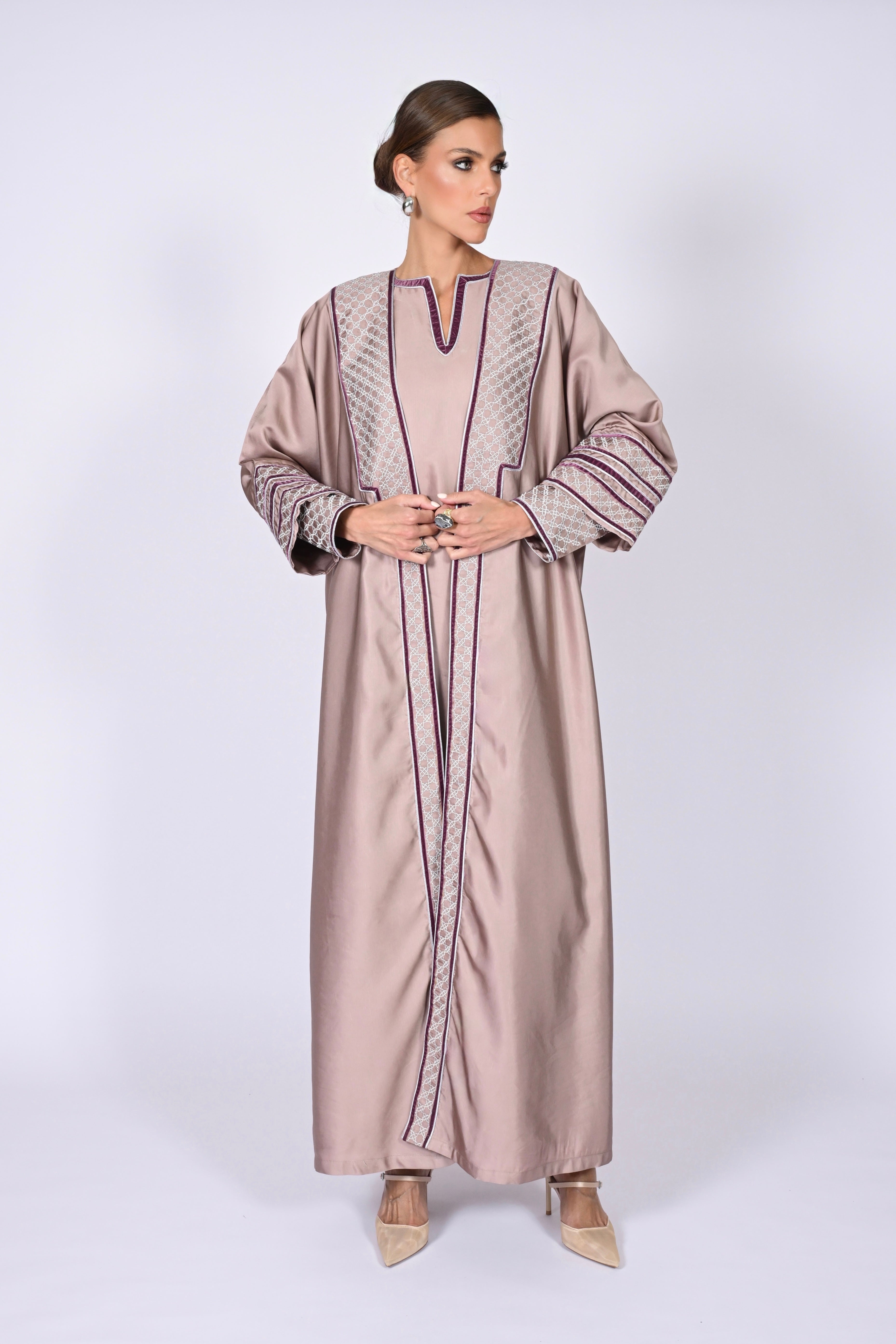 DIWAN ABAYA