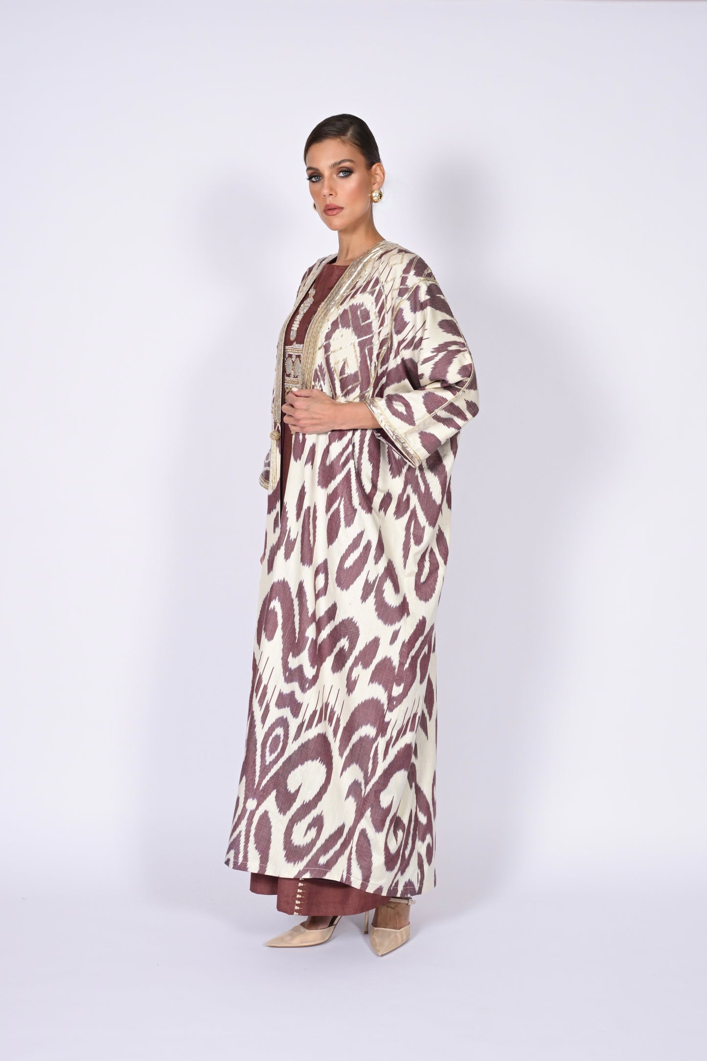 BISTH IKAT ABAYA